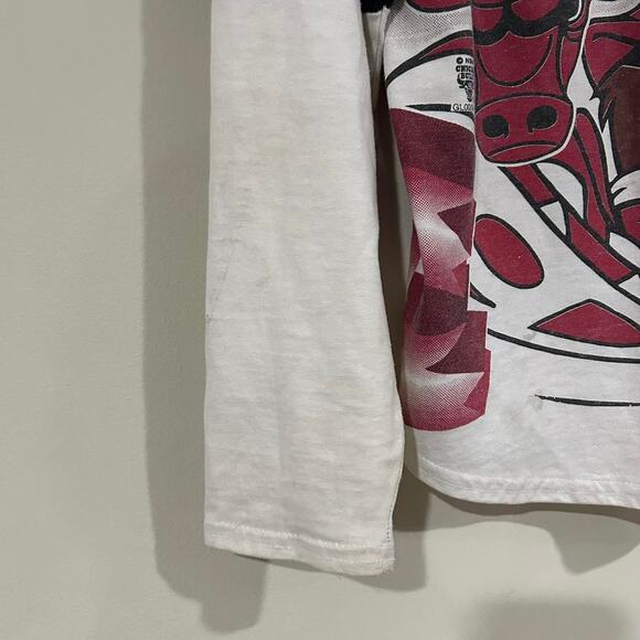 Vintage 1995 Chicago Bulls Taz 3/4 Sleeve Shirt - Picture 8 of 8